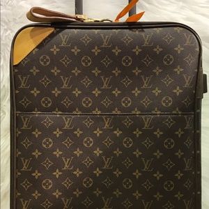 Authentic Louis Vuitton pegase 45rolling suitcase